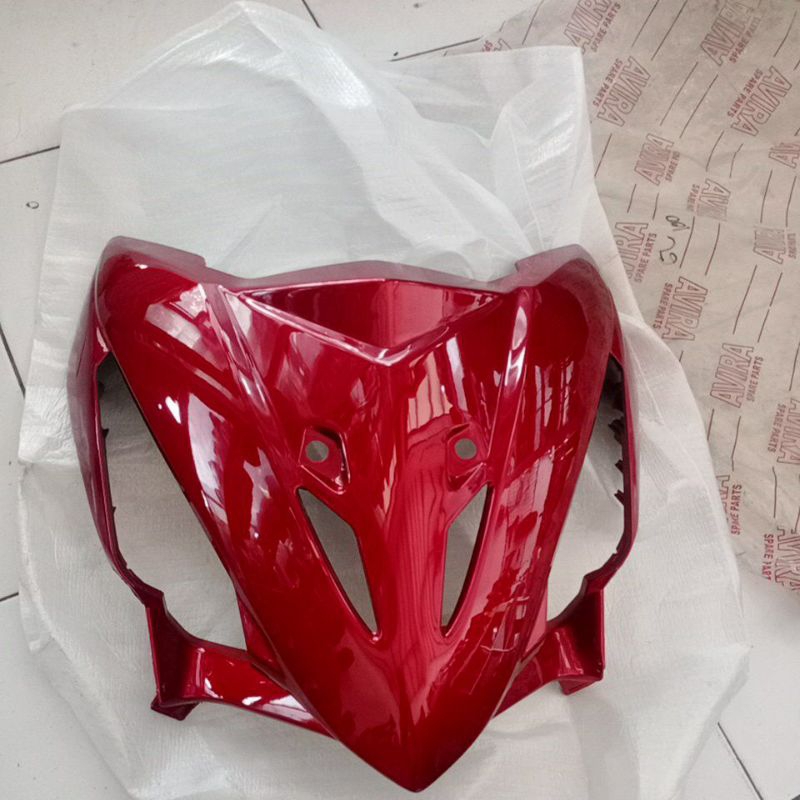 แผงหน้าอก Revo เก่า ยี่ห้อ Avira