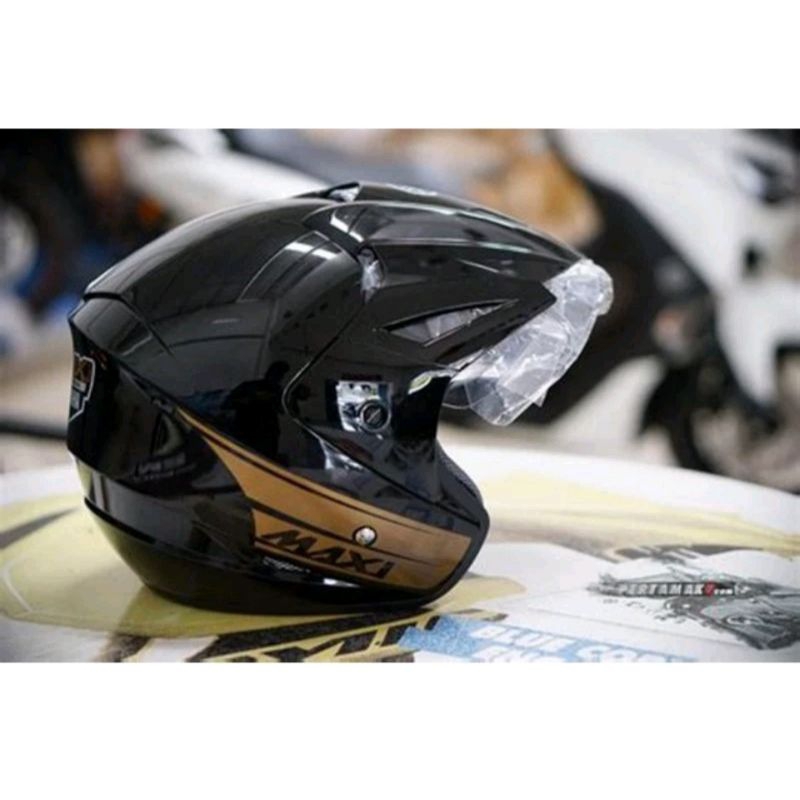 หมวกกันน็อค YAMAHA MAXI ดั้งเดิม