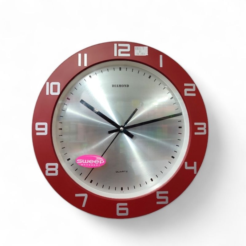 Peralatan นาฬิกาแขวนผนัง ประดับเพชร 232-20 เครื่องใช้ในบ้าน สีแดง - Gadjah Mada-Economic Shop GP 75