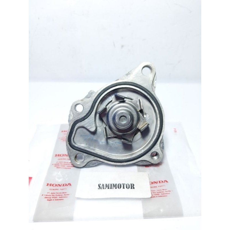 ปั๊มน้ํา Vario 125 150 PCX KZR KWN k97 19200KWN901