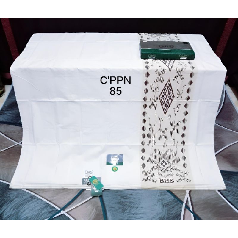 Bhs Cosmo gold SARONG