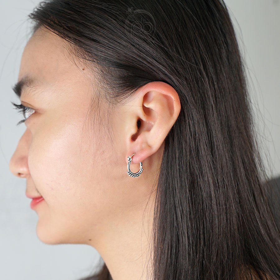 Simple Hook ต่างหูผู้หญิง 925 เงิน Jawan Sanga Nonagona