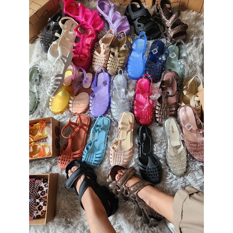 MELISSA CLEARANCE***
