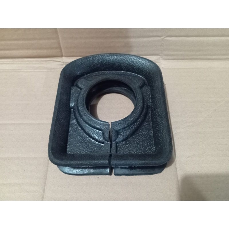 GANTUNGAN ยางข้อต่อแขวนยาง Chusion MITSUBISHI COLT DIESEL FE-73 FE-75 FE-84 PS100 MB000076