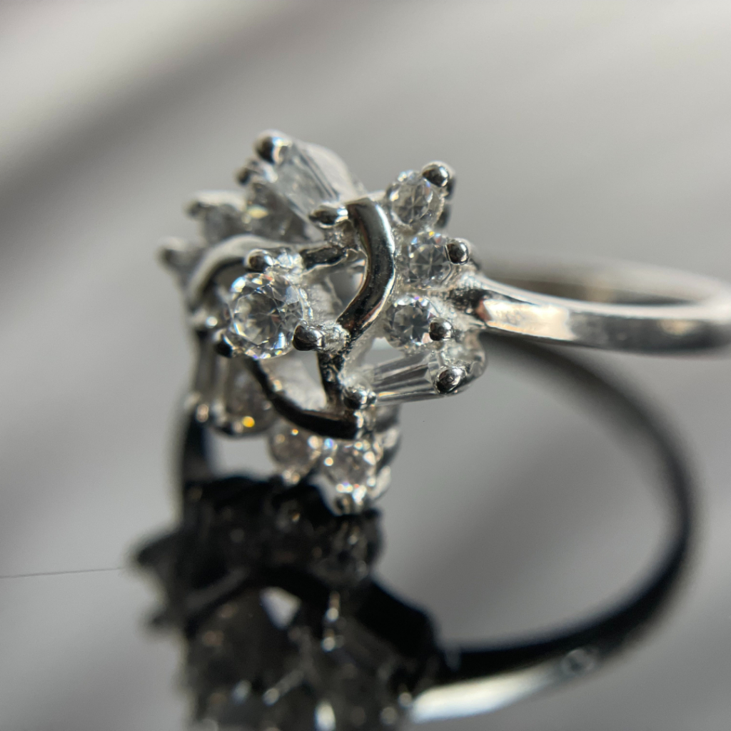 MATA ZIRCONIA CRYSTAL EYE FLOWER RING / IMITATING, เงินแท้ S925 CODE CI034 GLOBAL JEWELLERY