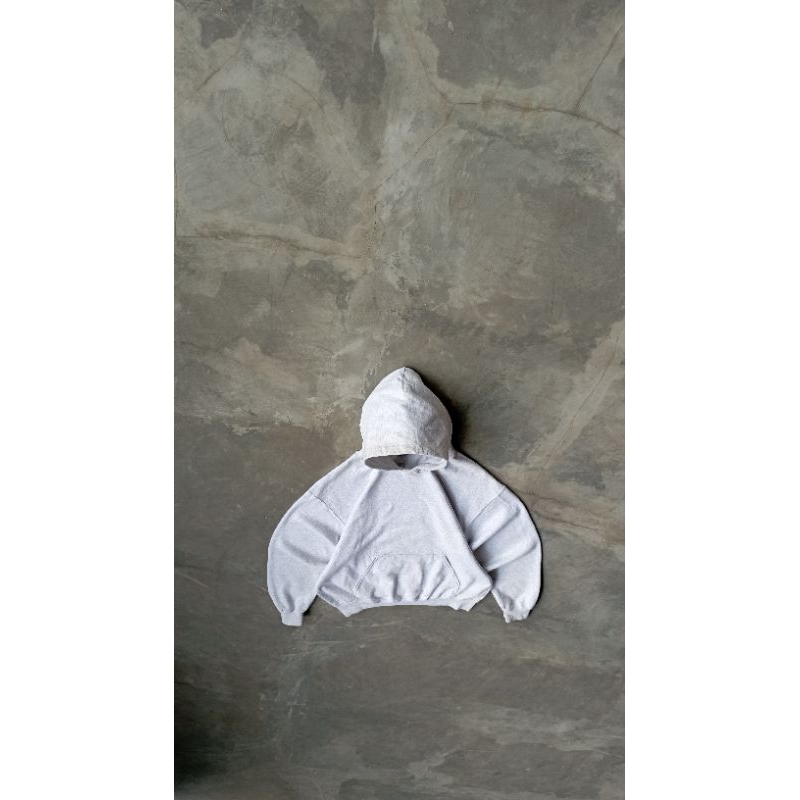 2000s Gildan Heavy Blend Ash Grey Hoodie Boxy