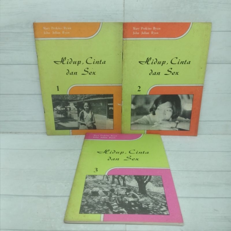 แพ็คเกจ 3 เล่มแห่งชีวิตแห่งความรักและ Sec หนังสือ 1-3 Mary Perkins Ryan John Julian Ryan