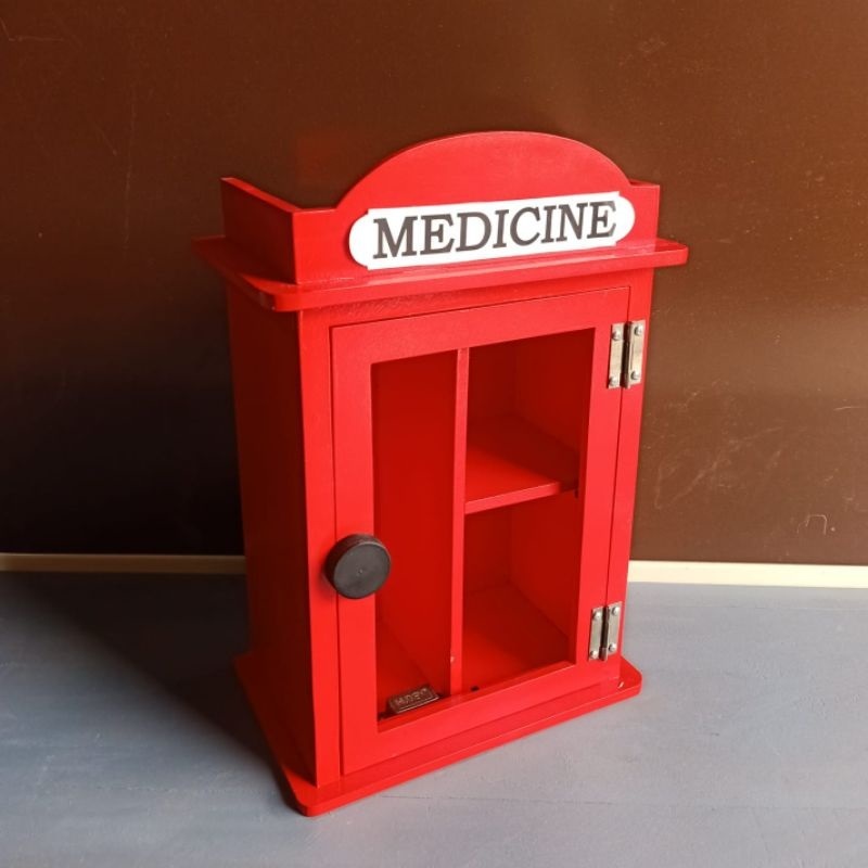 กล่องยา P3K*********