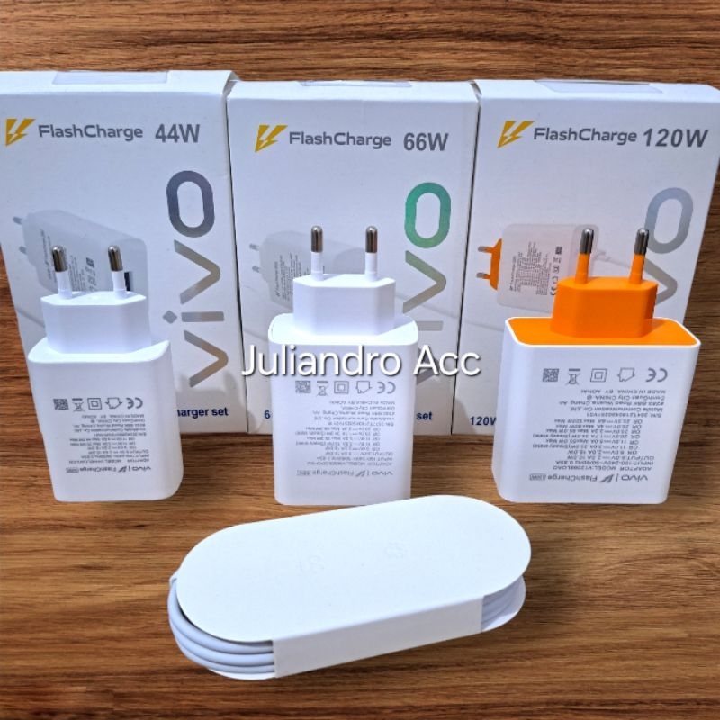 ของแท้ 100% Vivo Charger Type C SUPER FAST CHARGING 44W 66W 80W 120W 200W 1 แพ็คเกจอะแดปเตอร์ + สาย 