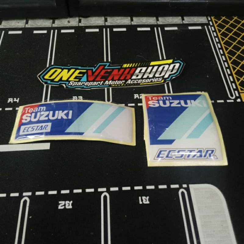 สติ๊กเกอร์ SUZUKI ECSTAR TEAM EMBLEM RAISED