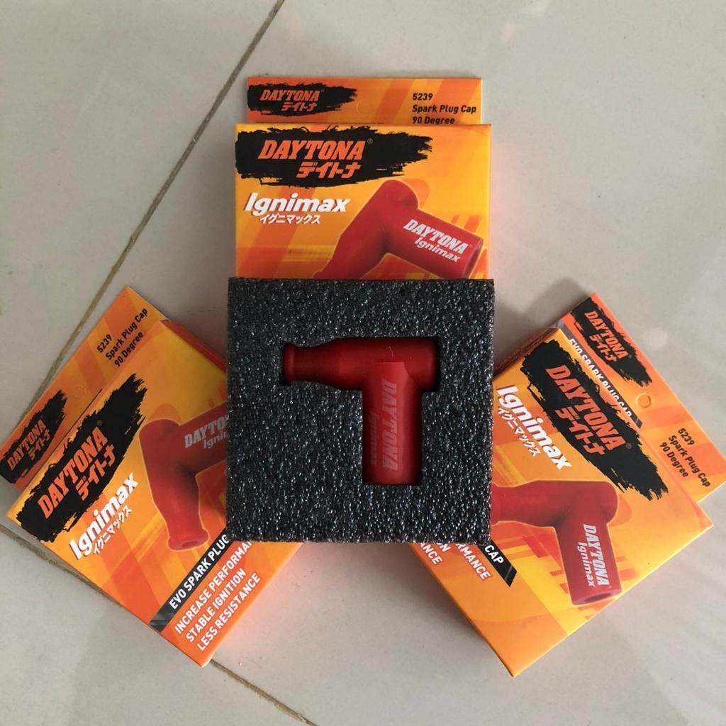 DAYTONA UNIVERSAL EVO SPARK PLUG CAP กันน้ํา LOW RESISTANT, STABLE IGNITION CODE 5239/ 90 DEGRES