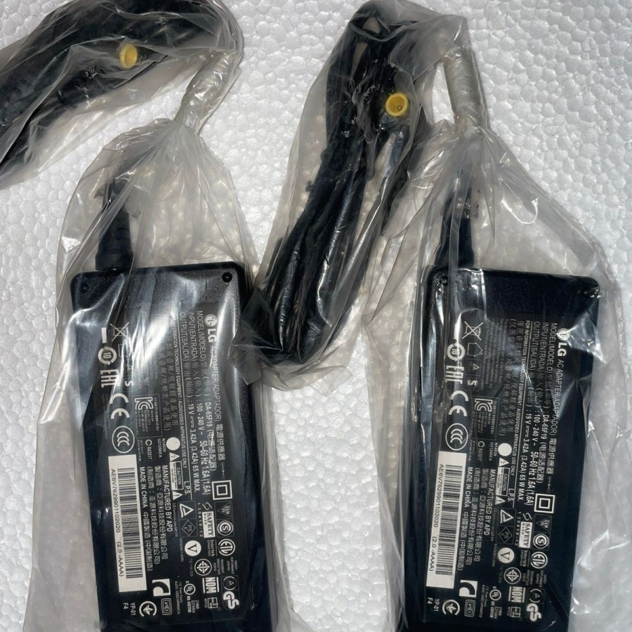 LG 19 VOLT DC 3.42 CAMPERE ORIGINAL TV รุ่น 43LF510T 49LF510T 43LJ510T 49LJ510T