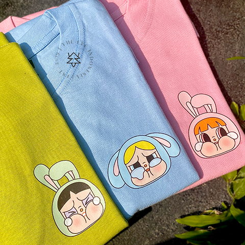 Katun ขายดีที่สุด!! เสื้อยืด CRYBABY X PWPF 3 Hero ผู้หญิงน่ารัก I Tops เด็กเกาหลีผู้ใหญ่ผู้หญิงผู้ชาย Unisex Oversize จัมโบ้ขนาดใหญ่ผ้าฝ้ายวัสดุ