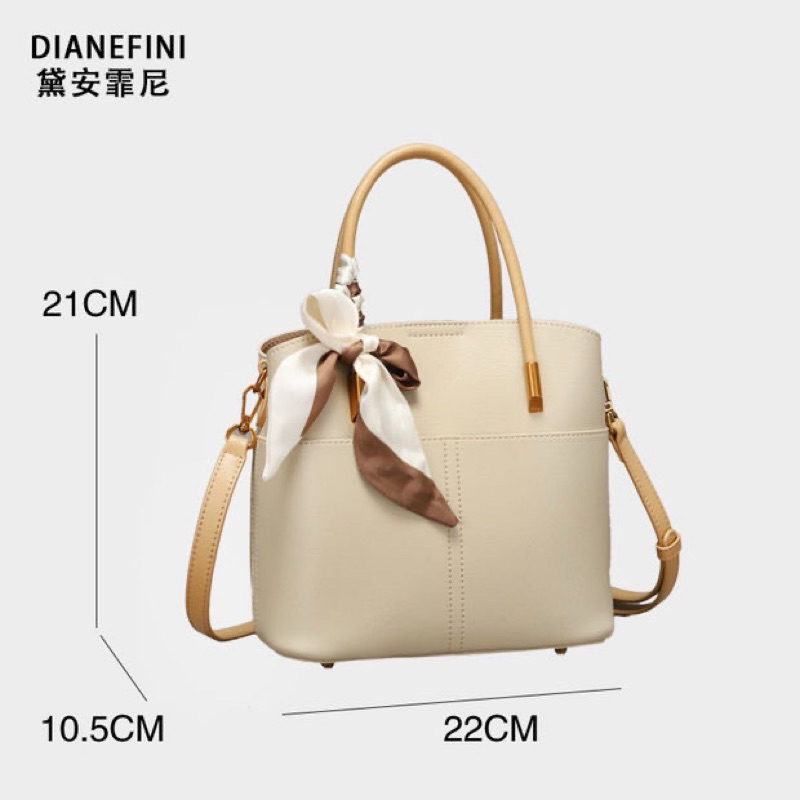 Gusachi Dianefini by madelyn H9132