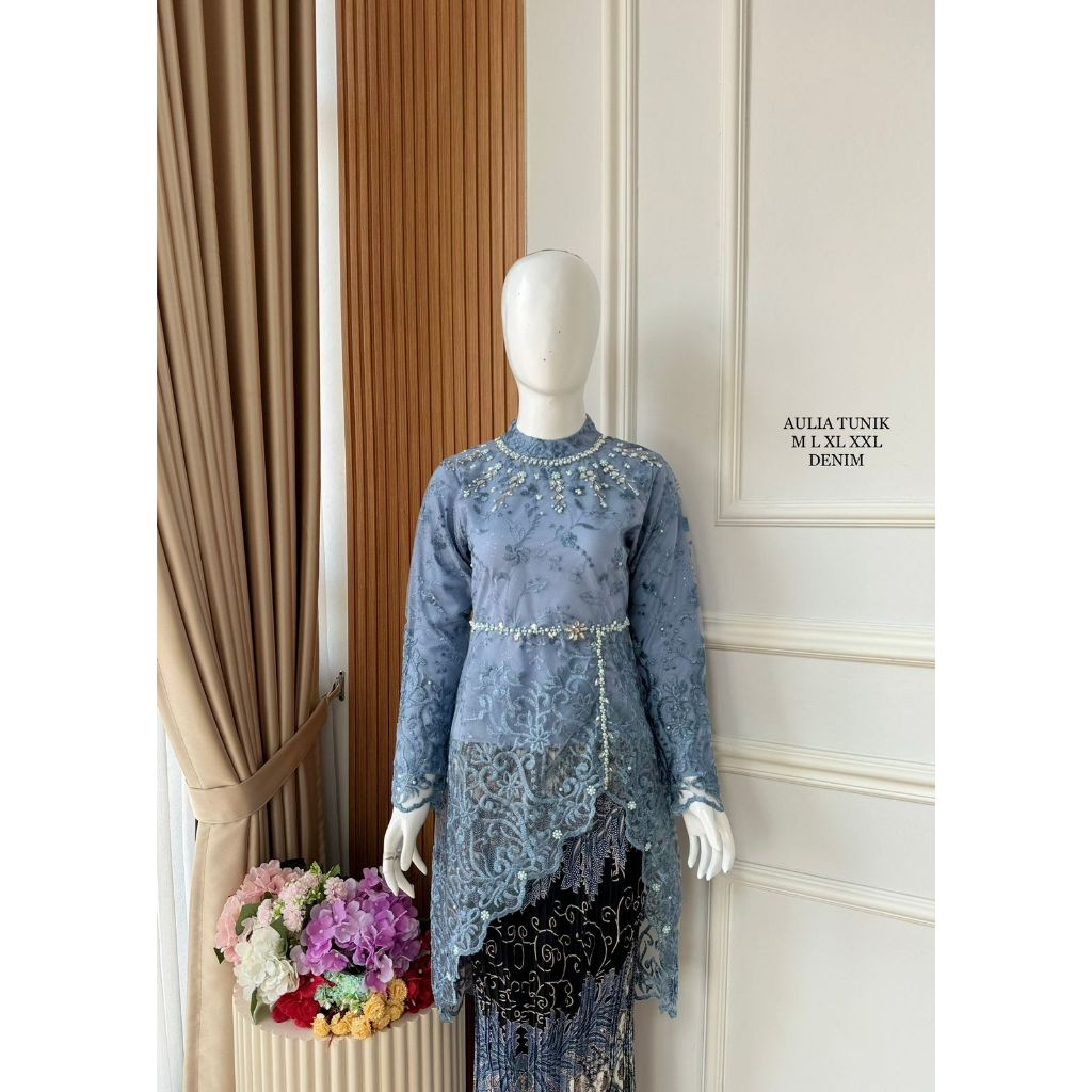 Mahkota-Kebaya - kebaya รับปริญญาร่วมสมัย - kebaya คอปกเซี่ยงไฮ้ ผ่าข้าง - ชุดปาร์ตี้ kebaya