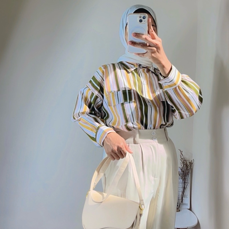 Kemeja Kiana Stripe Shirt / เสื้อเชิ้ตโอเวอร์ไซส์ / เสื้อเชิ้ตผู้หญิงจัมโบ้