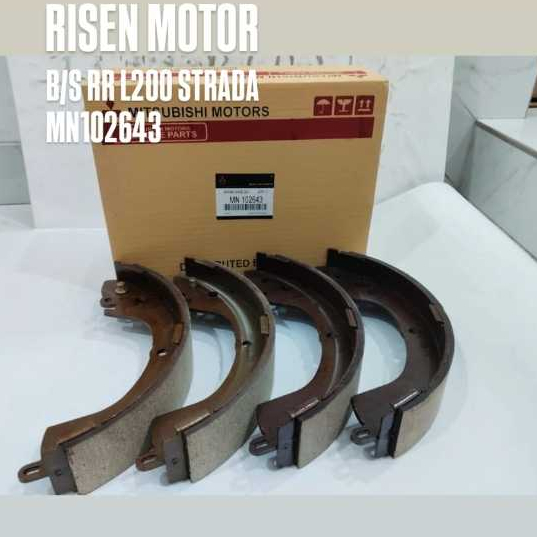 รองเท้าเบรก L200 ผ้าเบรกด้านหลัง STRADA L200 MN102643