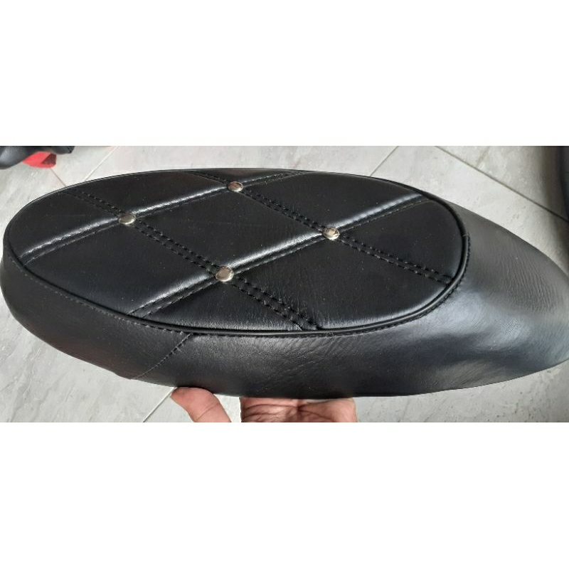 Honda C70 EGG STRETCUP SEAT นูน X THICK MOTIF