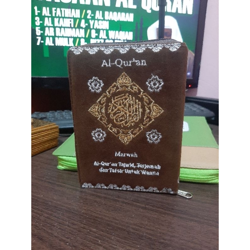 ALQURAN TAJWID TRANSLATION ของสตรี B6