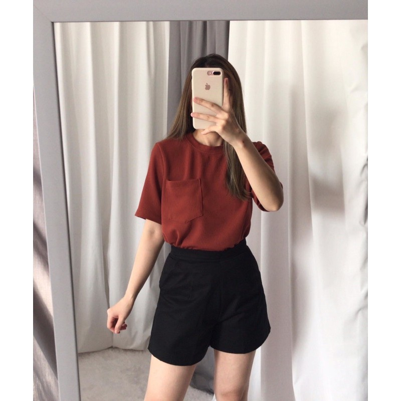 Onnie Top เสื้อเชิ้ตแขนสั้นผู้หญิงยอดนิยมทําจากวัสดุถักนําเข้าระดับพรีเมียม