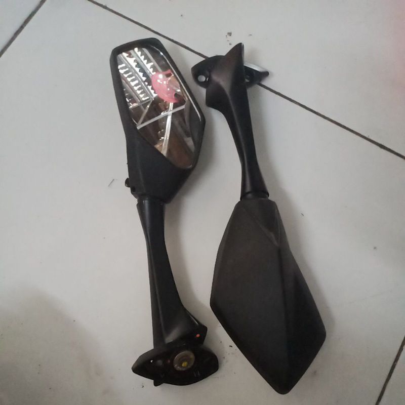 กระจก lospack แท้ cbr 150 K459