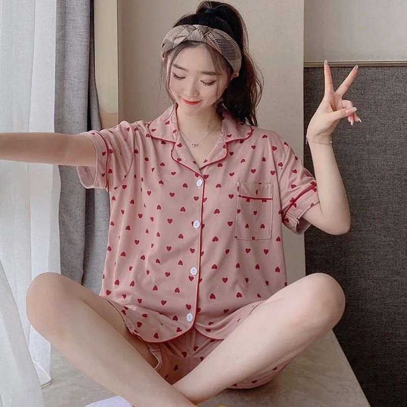 KEMEJA VOGUE ชุดนอนสตรีคอปกและกางเกงขาสั้น