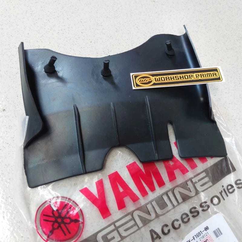 แผ่นปิดยางโคลน กล่องไดนาโมบังโคลนหลัง กล่องท้ายรถ nouvo lele nuvo z 2002 - 2007 ori ygp