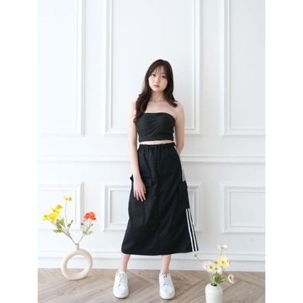 3Well Apparel - กระโปรงคาร์โก้เชอร์รี่