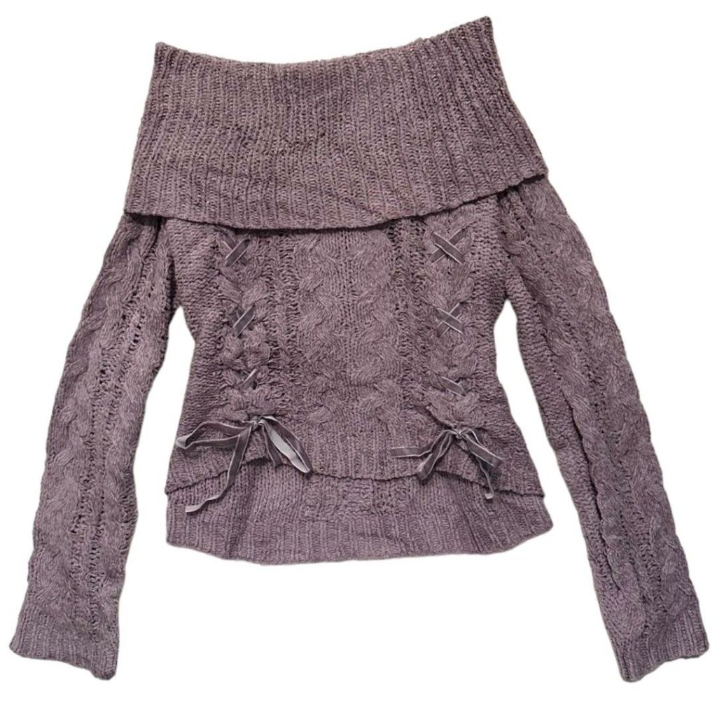 Ungu Axes Femme Off Shoulder Velour Cable Knit in Dark Lilac | สีม่วงสีม่วง Rip y2k กํามะหยี่นุ่ม Sa