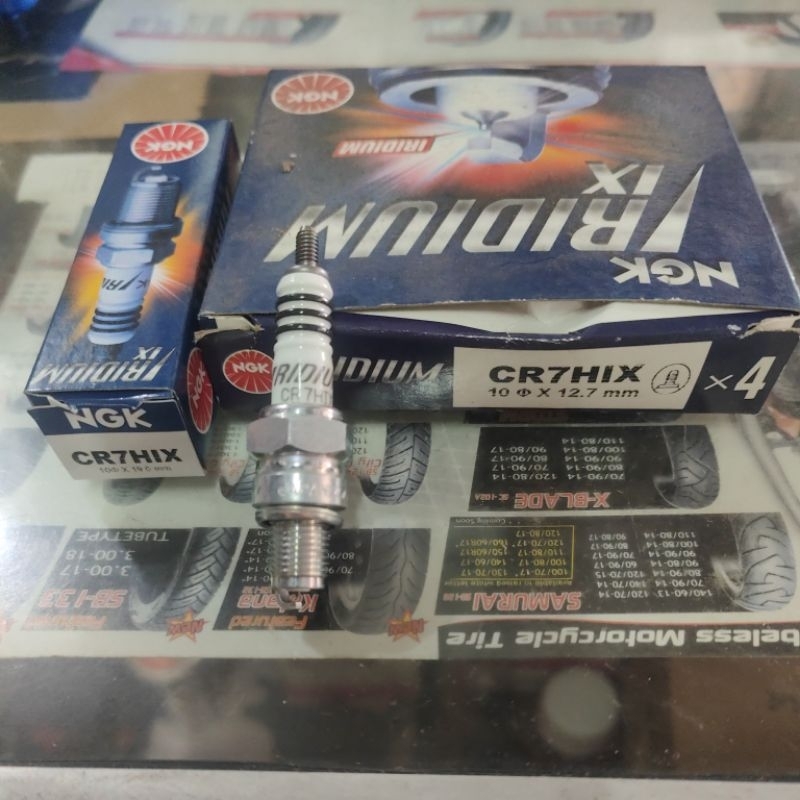 หัวเทียน ngk iridium ix cr7hix