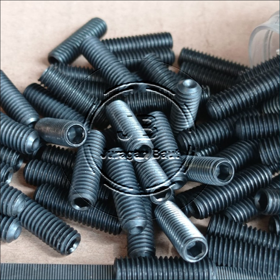 M6X15 L SOCKET SET SCREW M6 X 15 LENGTH 1.5CM 1.5 CM 15 MM 15MM 6 X 15 BLACK STEEL BOLT 10 L KEY 3 L