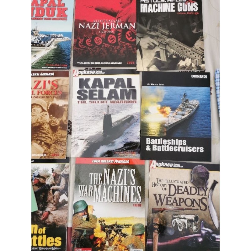 นิตยสารอวกาศ Commando War Book Collection