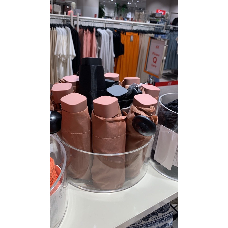 Hnm ร่มมินิ original store ร่มพับ hnm