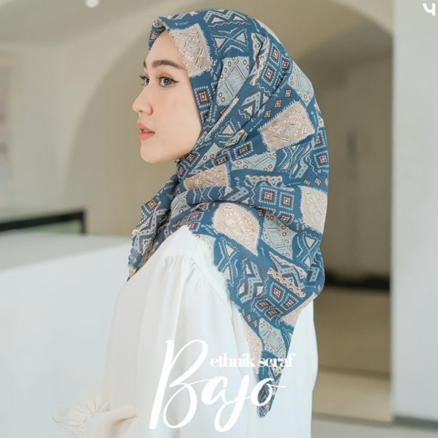 Koyu Square Hijab Viney ผ้าพันคอชาติพันธุ์ญี่ปุ่น Bajo