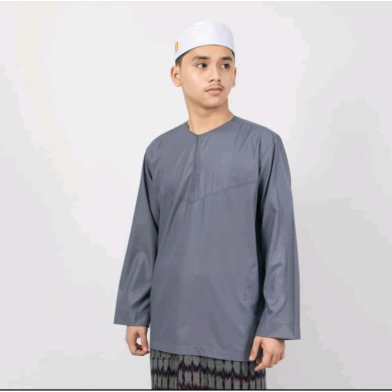 เสื้อ ABUDHABI DALWA และ ALFAREYHAN KOKO| ไม่มีปกเสื้อ