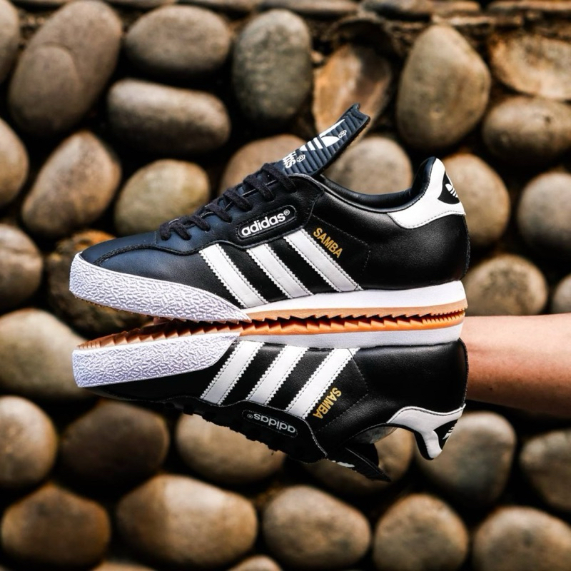 รองเท้าผู้ชาย Adidas Samba มีจําหน่าย Super Black White