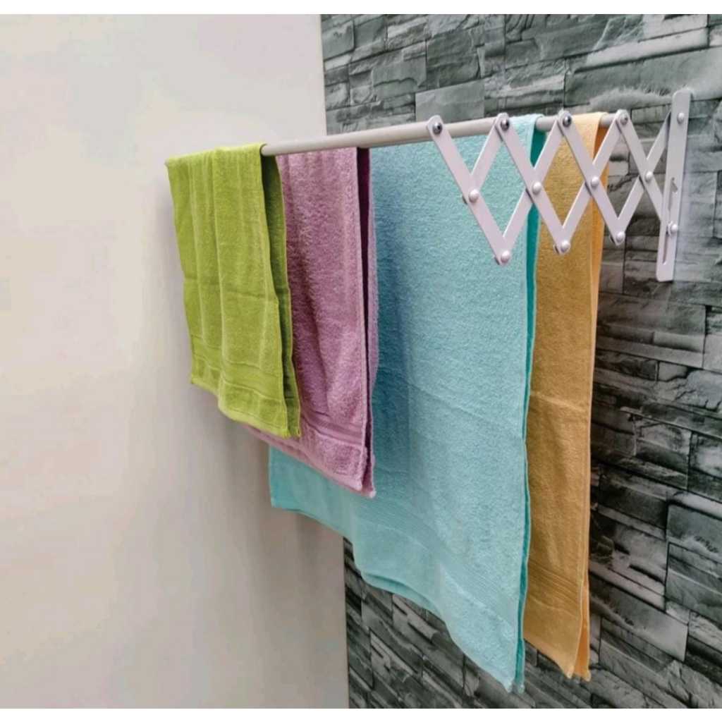 PULL-OUT FOLDING WALL CLOTHING RACK