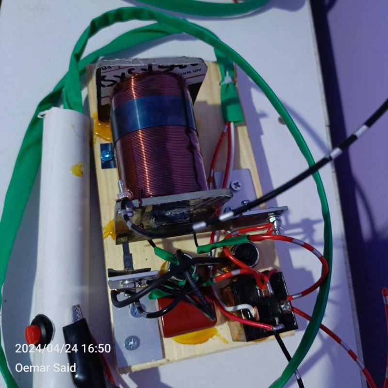 Platina 600 Watt Inventor // บนประตู Happy/