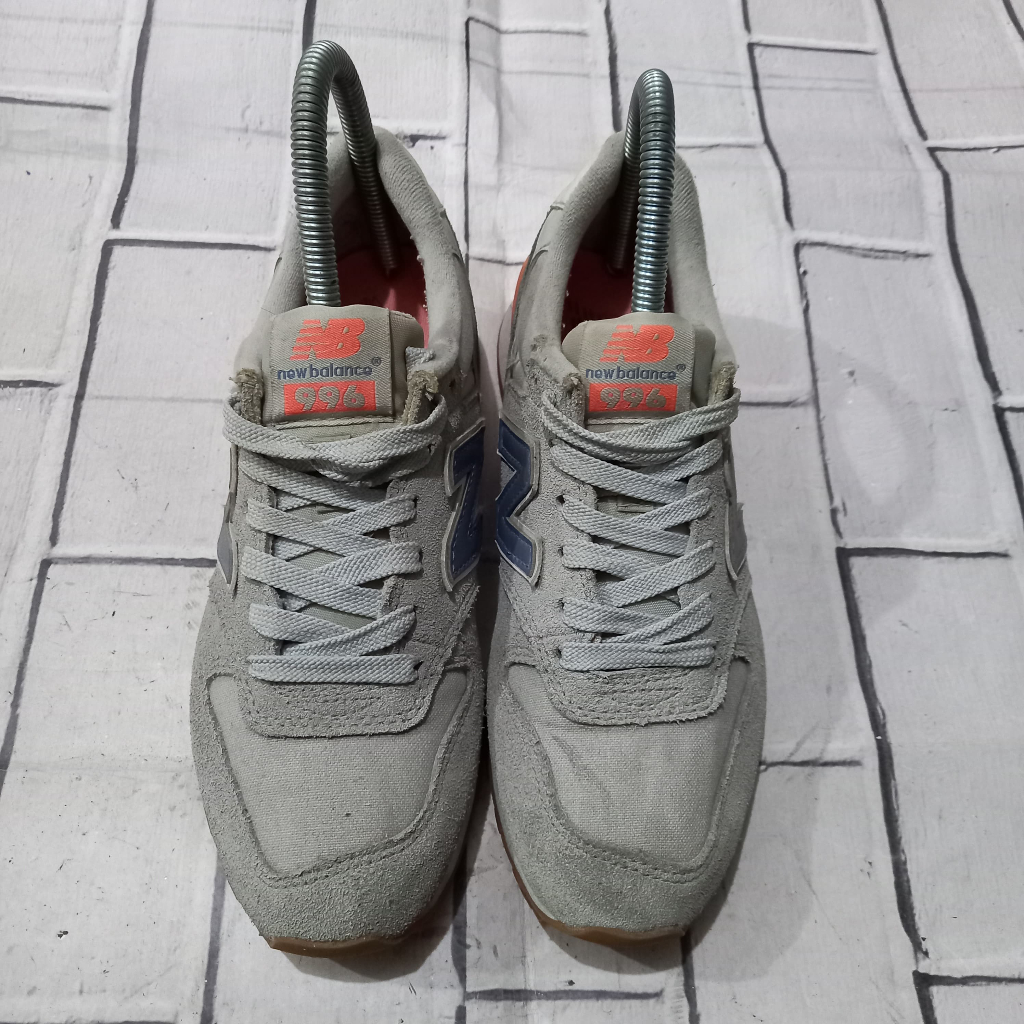 รองเท้า New Balance 996Grey Neon Orange ไซส์ 36