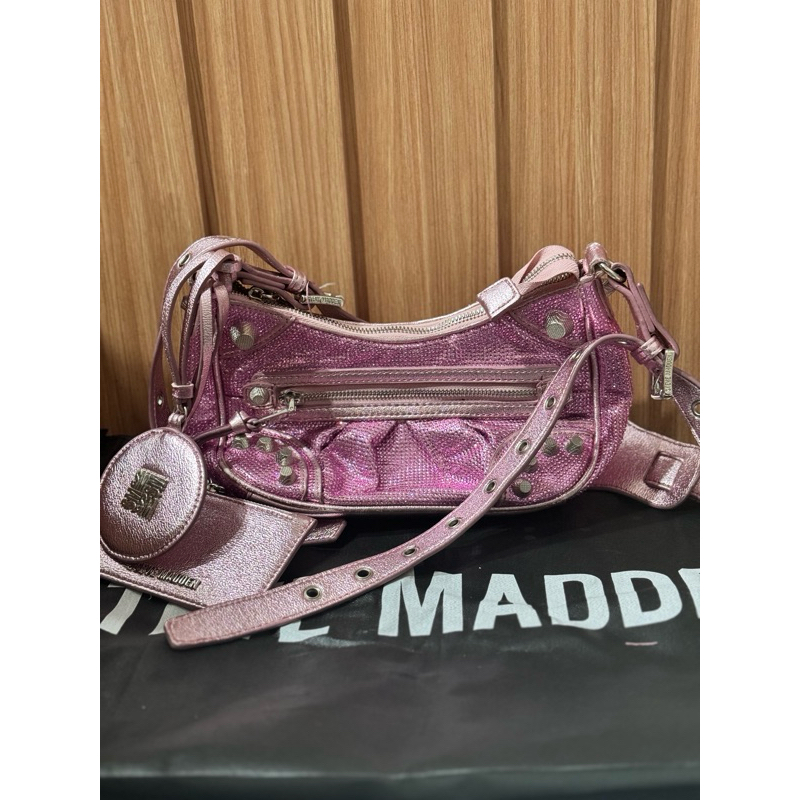 Steven madden bgging-r สีชมพู blink-blink (สั่งล่วงหน้า)