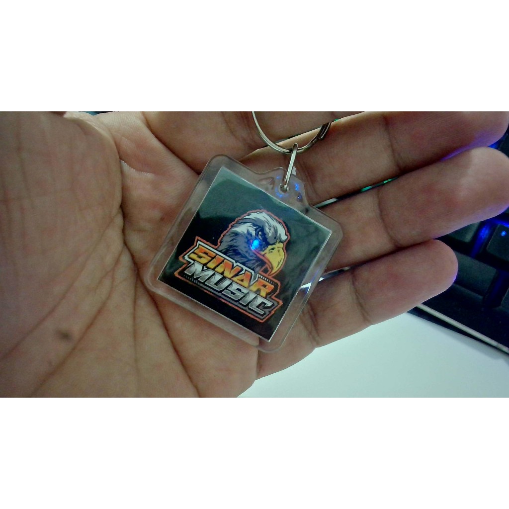 GANTUNGAN MUSIC LIGHT LOGO KEYCHAIN SOUND SYSTEM MUSIC LOGO KEYCHAIN