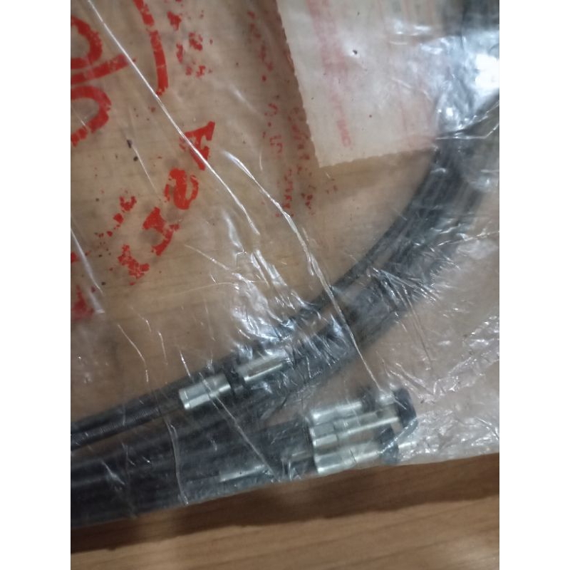 สายด้านในในมาตรวัดความเร็ว cb100 cb125 nos original japan