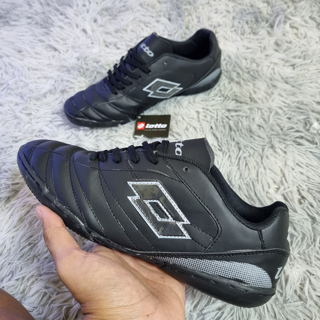 พิเศษ - รองเท้ากีฬาฟุตซอล Lotto Mens เย็บเต็ม Outsole