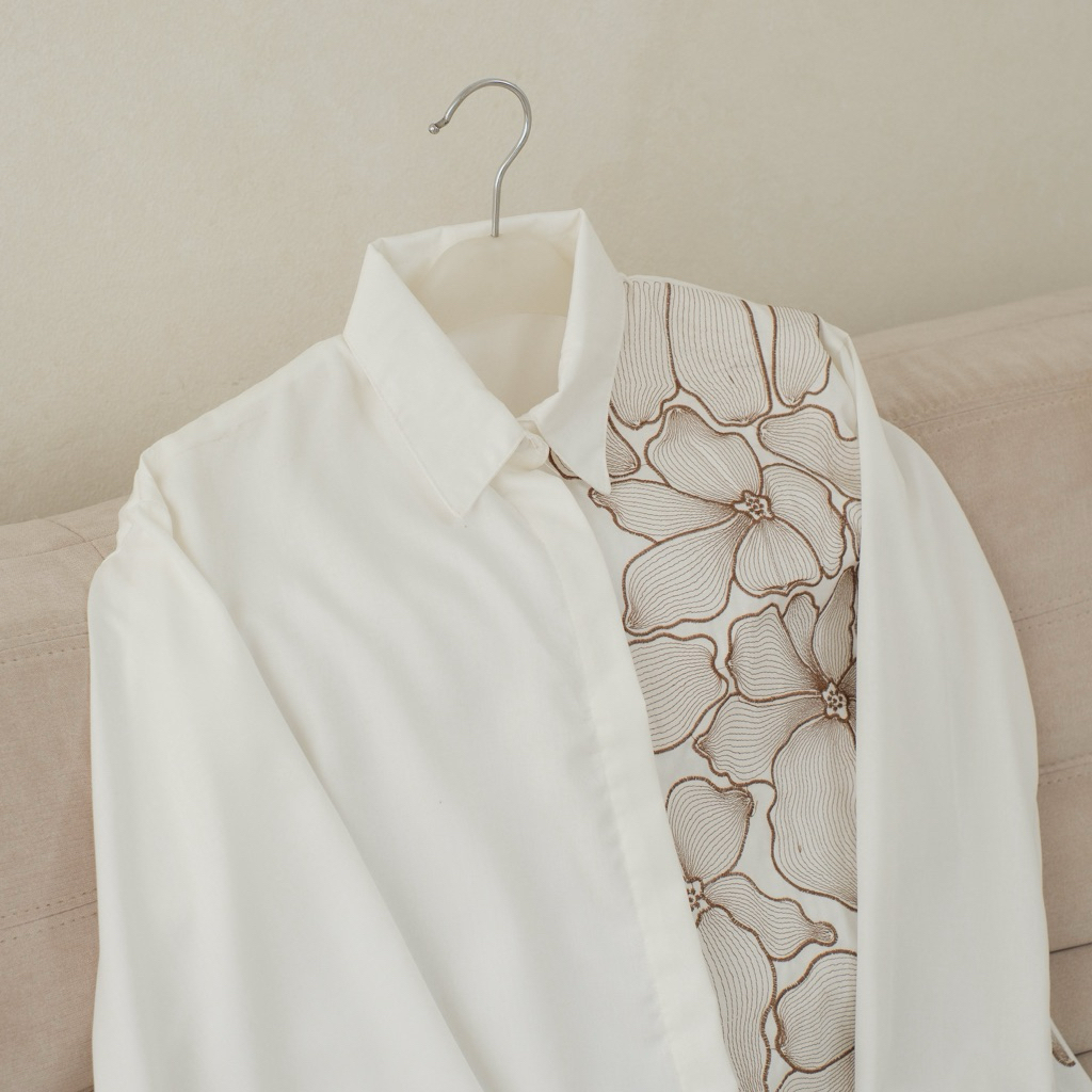 KEMEJA Best Luisa เสื้อ Premium ปักผู้หญิง Top Aesthetic Earth Tone เสื้อสตรีปักด้านบน