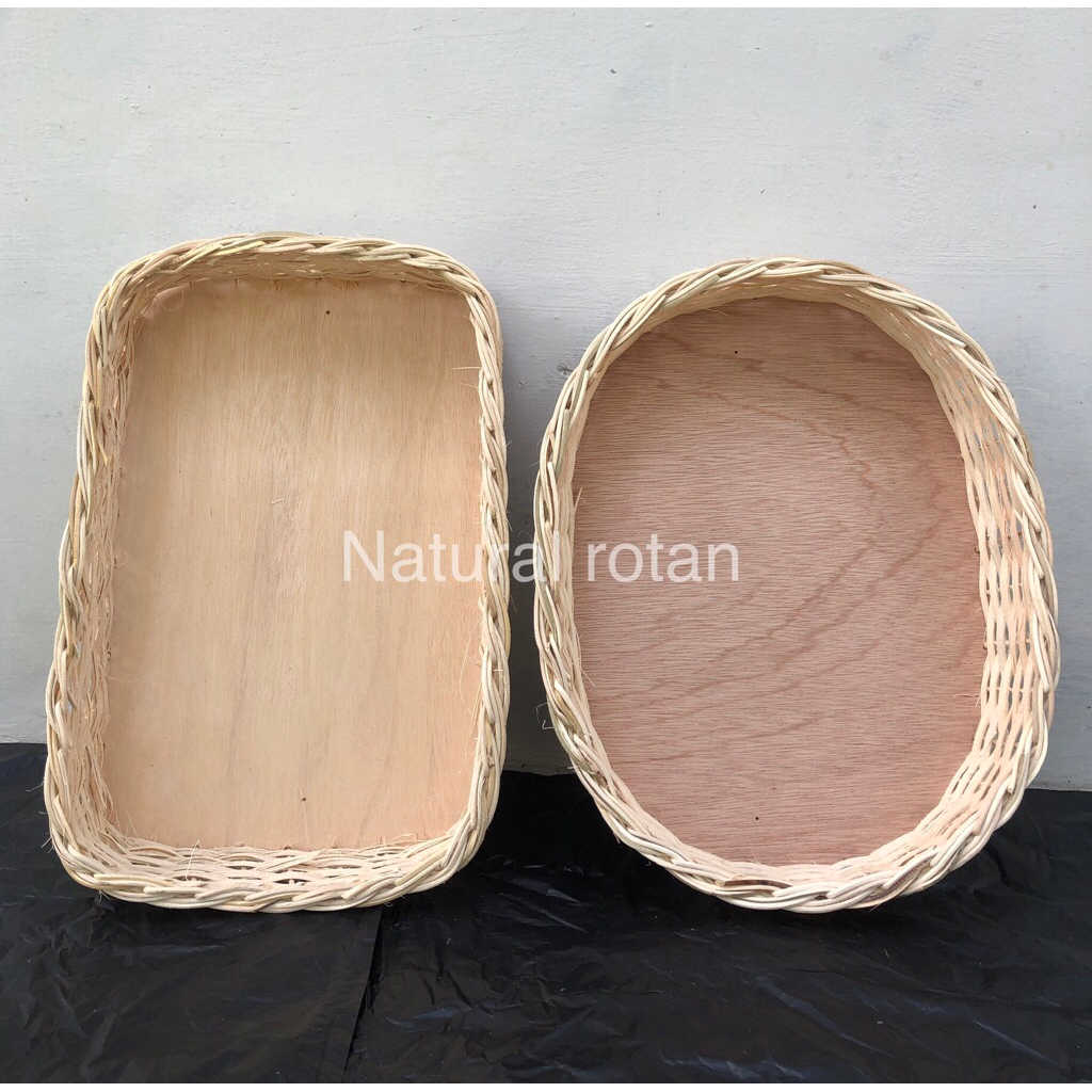 SQUARE RATTAN BASKET 30x 20