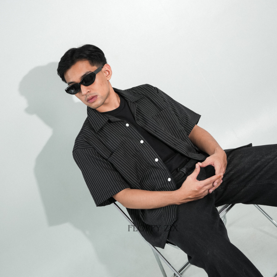 OVERSIZE STRIPE SHIRT / STRIPE SHIRT / SHORT-SLEEVED SHIRT / STRIPE SHIRT