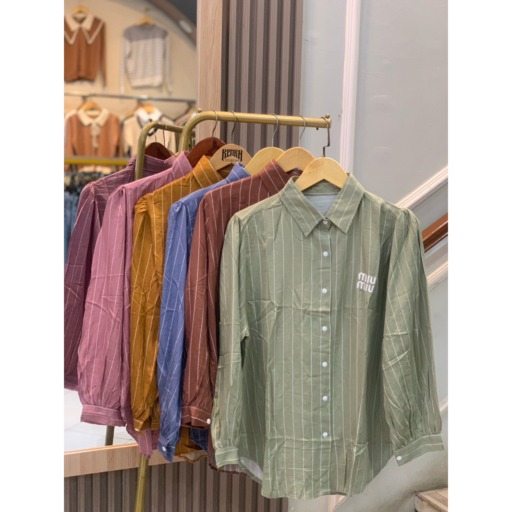 KEMEJA Miumiu เสื้อเชิ้ตลายกลาง