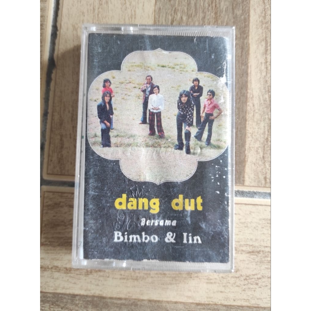 เทปคาสเซ็ท Dangdut พร้อม BIMBO & iin