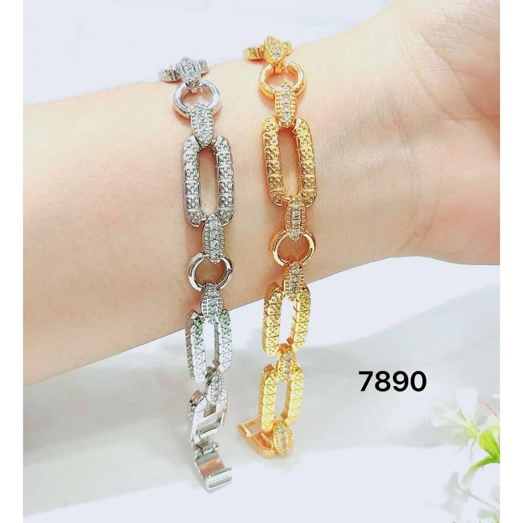 Xuping สร้อยข้อมือโซ่สแตนเลส Xuping เครื่องประดับผู้หญิง 7980