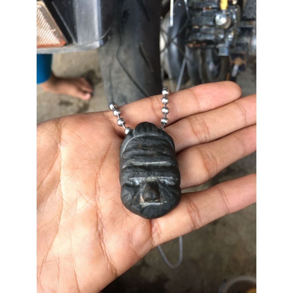 สร้อยคอจี้ sem4r kawi